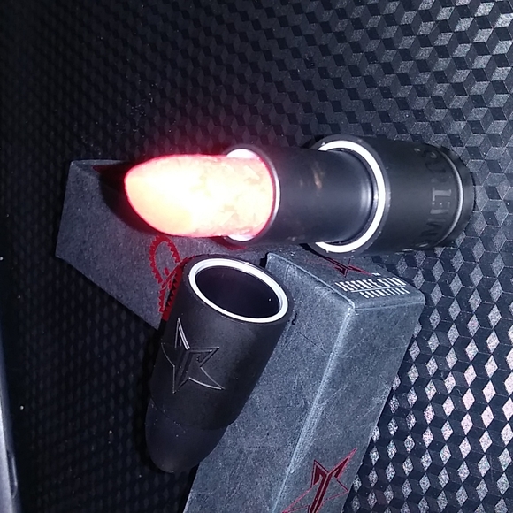 2PC Jeffree Star Bullet Lipsticks BEST HAIR & MAN DOWN - Picture 7 of 12